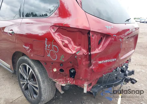 2020 Nissan Pathfinder Platinum 4Wd z USA, uszkodzony, nr VIN 5N1DR2DM2LC636370